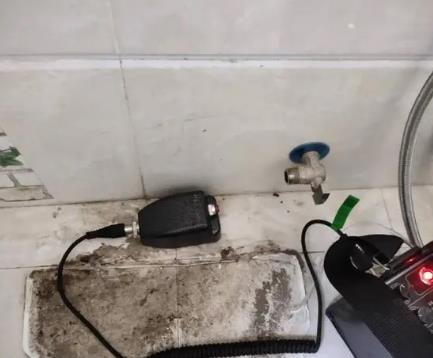 浦城屋顶漏水维修公司分享下卫生间漏水的危害及解决方法